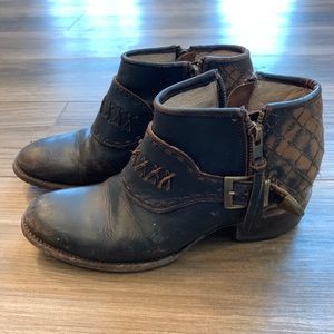 Free bird “grand” booties